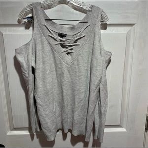 Super comfy open shoulder sweatshirt by Express